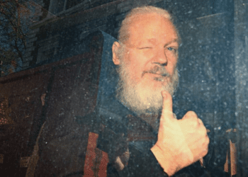 Assange ‘şimdilik’ iade edilmeyecek
