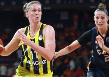 Fenerbahçe Alagöz namağlup şampiyon