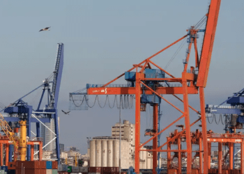 Türkiye’nin ihracatı Mart’ta yüzde 4,1 geriledi