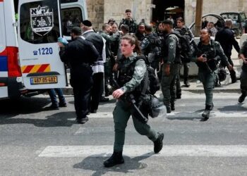 İsrail polisini bıçaklayan Türk vatandaşı öldürüldü