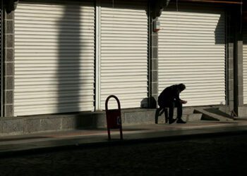 Şirketler tek tek kapanıyor