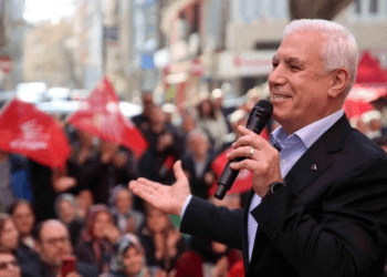 CHP’li Bozbey, yeğenini belediye şirketine başkan yaptı