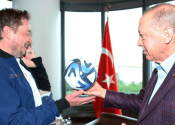 Twitter Türkiye’de temsilcilik açtı