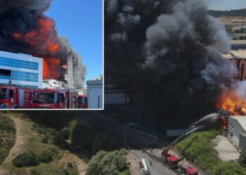 Tuzla’da yangın: Diğer fabrikalara da sıçradı, patlamalar oluyor