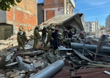 Küçükçekmece’de çöken bina: Dört şüpheli adliyeye sevk edildi