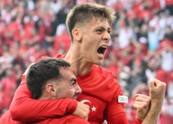 Rasim Ozan Kütahyalı: İyi futbolcu olduğu kadar da uyanık bir siyasetçi