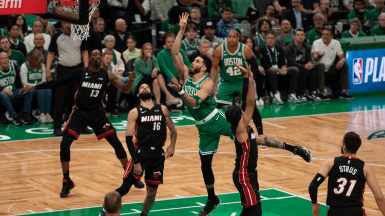 Boston Celtics, NBA final serisine galibiyetle başladı