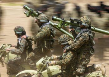 İsrail’e karşı Hizbullah’a katılmak için gönüllü oldular