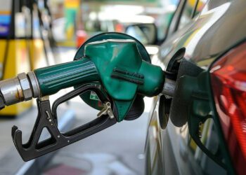 Ertelenmişti: Akaryakıta çifte zam için yeni tarih belli oldu