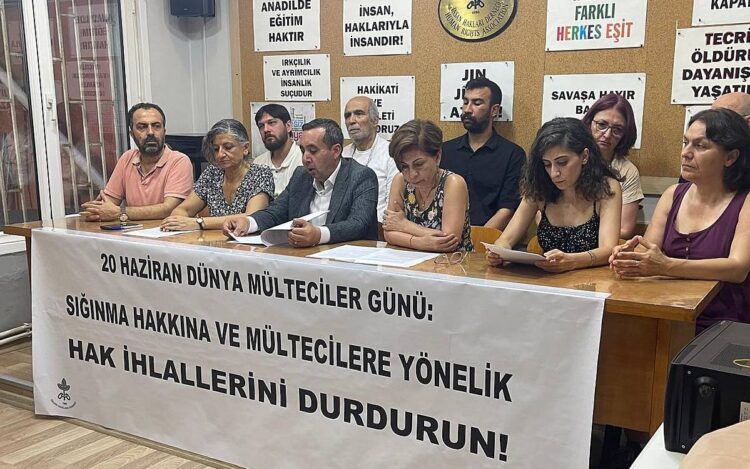 İHD: Dünyadaki her 69 kişiden biri mülteci