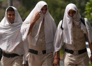 Hindistan’da aşırı sıcaklar: 33 seçim görevlisi hayatını kaybetti