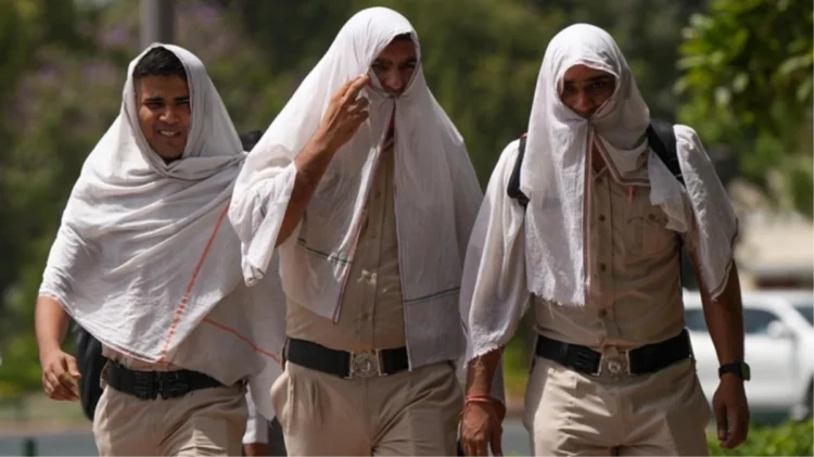 Hindistan’da aşırı sıcaklar: 33 seçim görevlisi hayatını kaybetti
