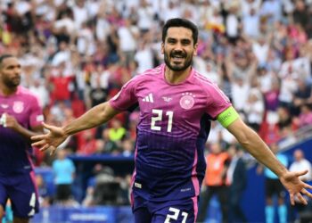 Alman basını: İlkay artık gerçek kaptan