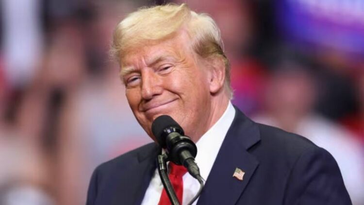 Trump, suikast girişiminden sonra ilk mitingini düzenledi: “Demokrasi için kurşun yedim”