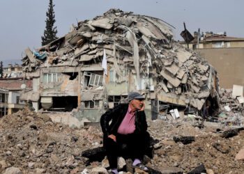 Maraş depremleri için dünyadan 3.8 milyar dolar yardım