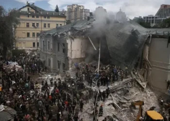 Ukrayna: Rus füze saldırısında onlarca kişi öldürüldü; bir çocuk hastanesi vuruldu