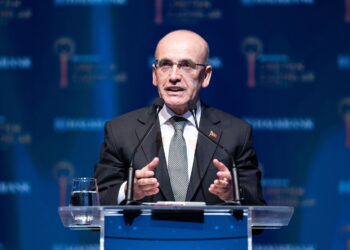 Mehmet Şimşek’ten EYT eleştirisi: Büyük açığa yol açtı