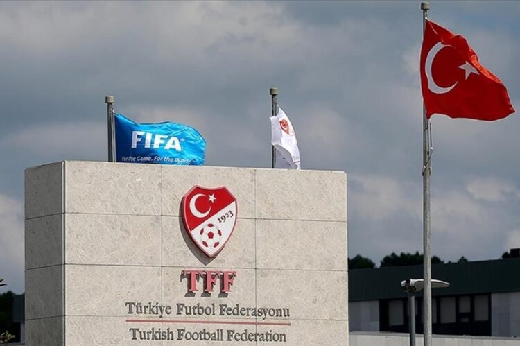Futbolda seçim günü