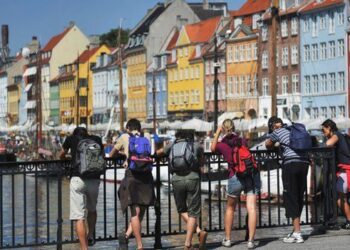 Kopenhag’da ‘çöp toplayan’ turistlere ödül verilecek