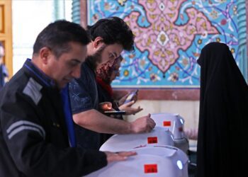 İran, ikinci tur için yeniden sandık başında