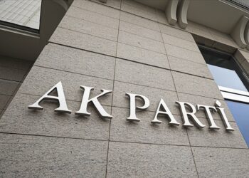 AKP’den transferler hakkında açıklama: Milletvekili ve belediye başkanı sayısı duyuruldu
