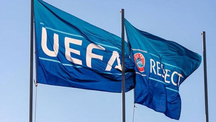 UEFA’dan Fenerbahçe’ye ceza