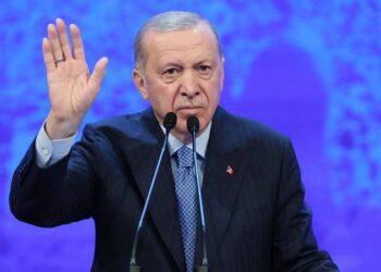 Erdoğan: Kimsenin bize ayak bağı olmasına müsaade etmeyiz; gözünün yaşına bakmayız