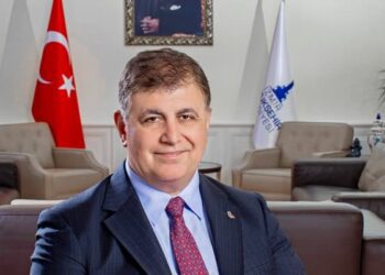 Cemil Tugay: Körfez 1965’ten beri kirleniyor, yeni bir durum değil