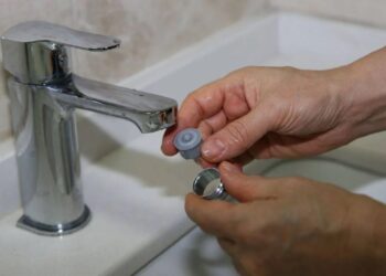 İSKİ su aparatı dağıtımına başladı