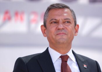 Abdurrahman Dilipak, “Özgür Özel vurulmuş” dedi, CHP’den açıklama geldi