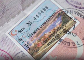 Yurt dışı çıkış harcı artık 500 lira