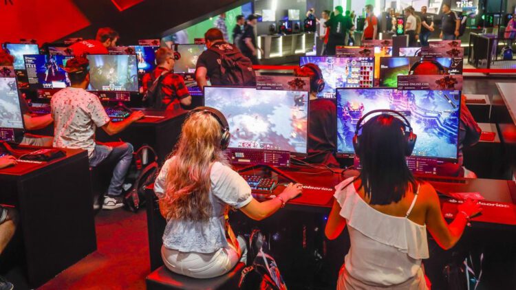 Yedi soruda Roblox yasağı tartışması