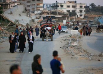 Gazzeli Budair: Yardımlar dağıtılmıyor, pazarlarda satılıyor