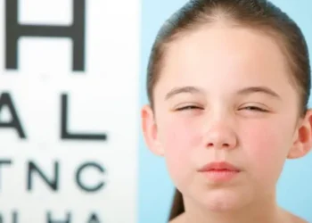 Her üç çocuktan biri miyop: Görme yetisini korumak için ne yapmalı?