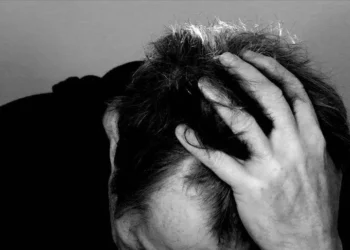 Dünyada her yıl 1 milyon kişi intihar ediyor: ‘Çevrenizle iletişime geçin’