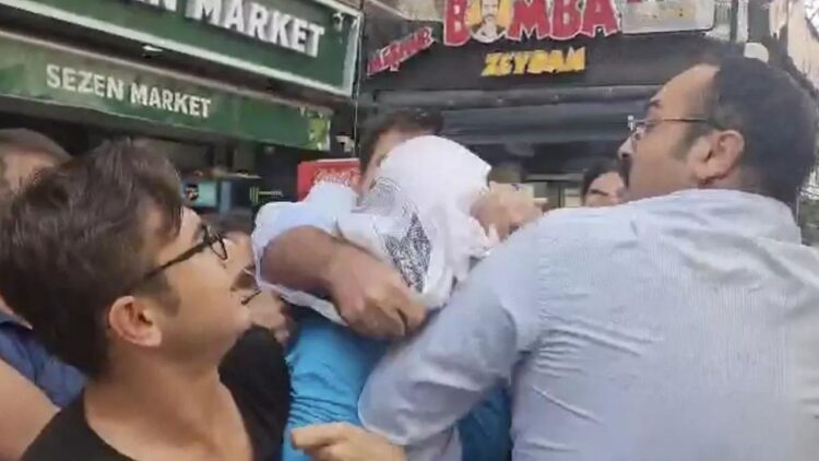 İzmir’de ABD askerinin başına çuval geçirenler tutuklandı