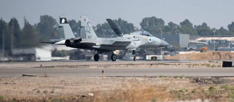 İsrail Suriye’yi vurdu: En az 25 ölü