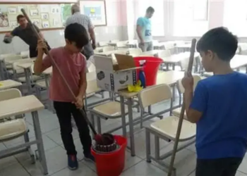 Bakan, 30 bin temizlik personeli alınacağını duyurdu