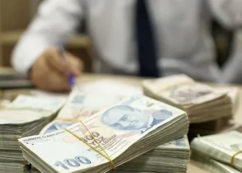 Özel bankalardan ticari krediye fren