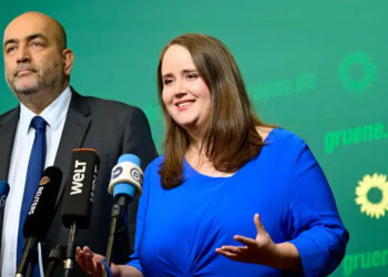 Almanya’da Yeşiller depremi: Muhalefetten seçim çağrısı