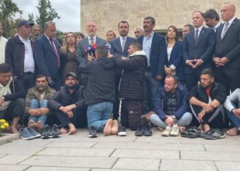 Fernas işçileri Meclis önünde: Mücadeleniz mücadelemizdir