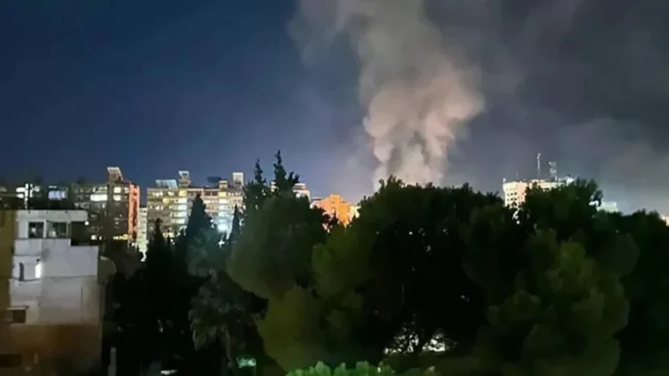 İsrail, Şam’ı vurdu: 3 ölü, çok sayıda yaralı