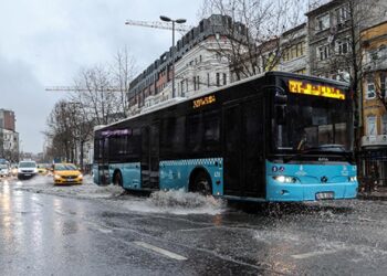 İstanbul’da özel halk otobüsleri kontak kapatıyor