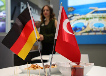 Almanya’da iktidara aday CDU/CSU’nun Türkiye’ye bakışı