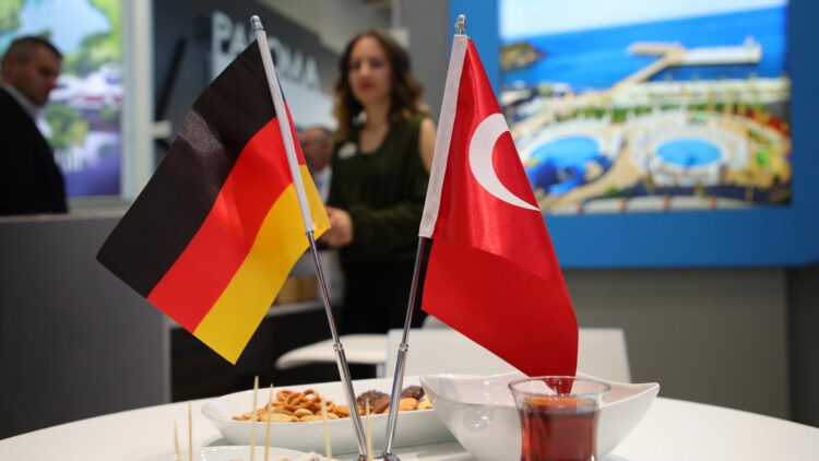 Almanya’da iktidara aday CDU/CSU’nun Türkiye’ye bakışı