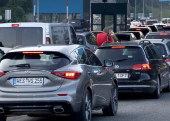Romanya ve Bulgaristan’a geçici sınır kontrolü şartıyla tam Schengen üyeliği verildi