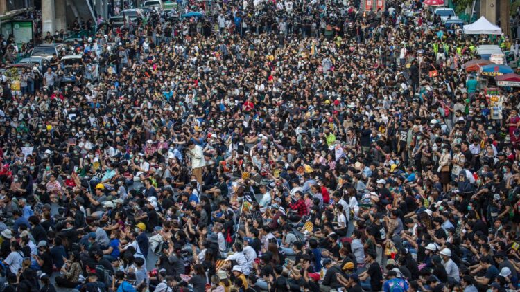 Suriye’de Baas Partisi’nin eski üyeleri anlatıyor: ‘Baasçı değilseniz herhangi bir işe giremezdiniz’