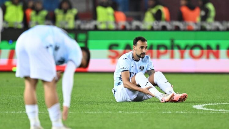 Eğitim İş: Okula imam var, temizlik malzemesi yok