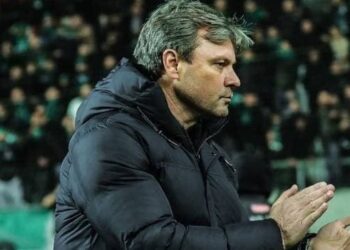 Ertuğrul Sağlam istifa etti