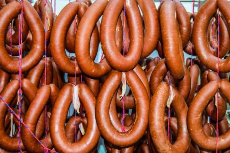 ‘Sağlığı tehdit eden’ gıdalar listesi: Hangi marka sucukta domuz eti çıktı?